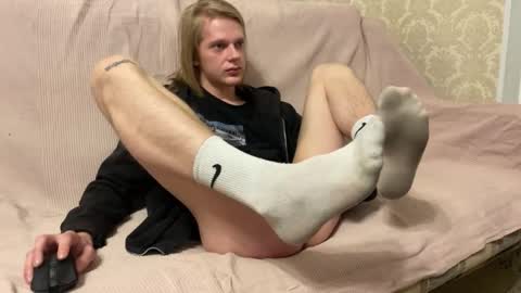 Nick online show from October 13, 9:04 pm