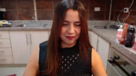 Snapshot of heidy_wells chatting on September 29, 12:21 pm Heidy online show from September 29, 12:21 pm