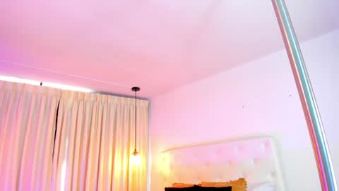              online show from January 30, 5:28 pm