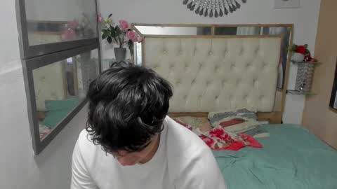 heiker_ online show from October 21, 4:57 am