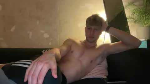 Heikhoe online show from October 22, 8:30 pm