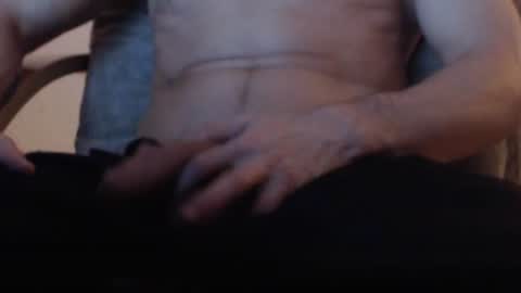 Snapshot of heilanubis chatting on February 27, 3:12 pm heilanubis online show from February 27, 3:12 pm