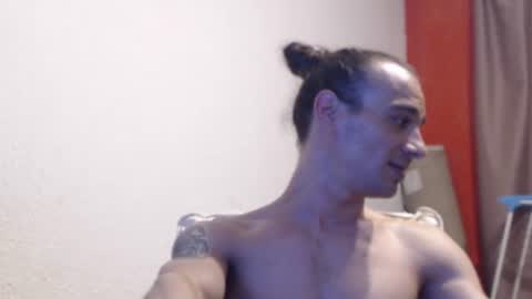 Snapshot of heilanubis chatting on March 2, 11:11 pm heilanubis online show from March 2, 11:11 pm