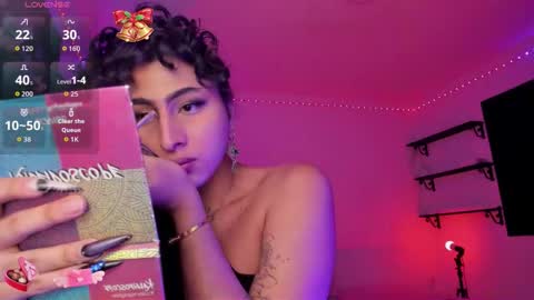 Snapshot of heka_prudence chatting on February 28, 3:51 am Heka Prudence online show from February 28, 3:51 am