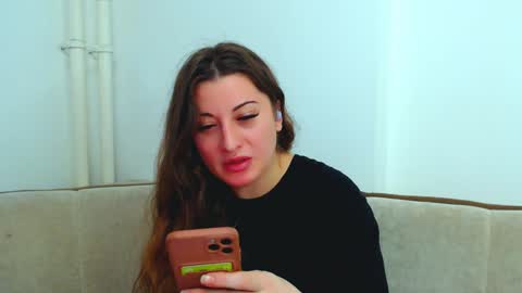 helen_adams_ online show from December 18, 6:53 am