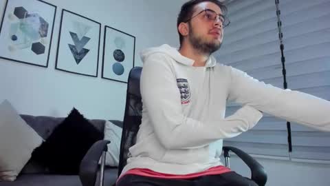 helen online show from March 25, 12:22 pm