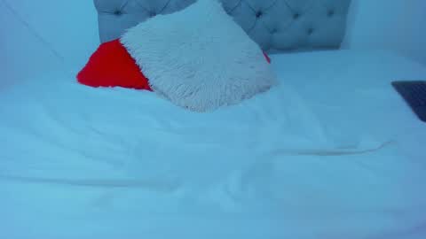 helen_curly online show from February 19, 2:55 pm