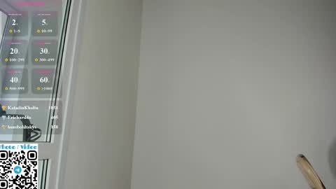 helen_sparkk online show from May 15, 11:23 pm