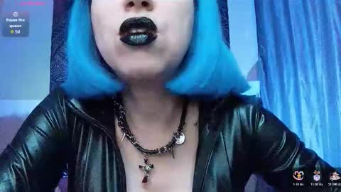 Snapshot of helena__femdom chatting on February 6, 3:15 pm Helena online show from February 6, 3:15 pm