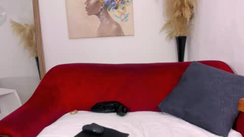 Snapshot of helena_copper chatting on September 8, 10:31 pm HELENA COPPER online show from September 8, 10:31 pm