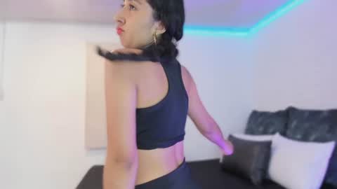 Snapshot of helena_sp chatting on July 3, 6:58 pm helena online show from July 3, 6:58 pm