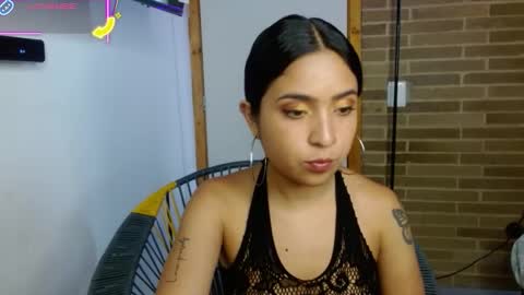  Only 18 cyrus online show from October 27, 7:18 pm