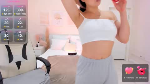 Snapshot of helenaregal chatting on March 5, 2:24 pm Helena online show from March 5, 2:24 pm