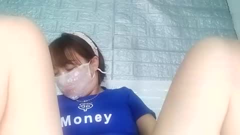 helenna_00 online show from September 24, 11:30 pm