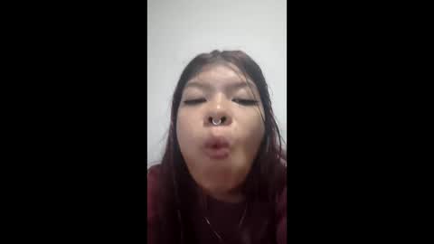 helenoliveira76340912 online show from April 9, 5:29 am