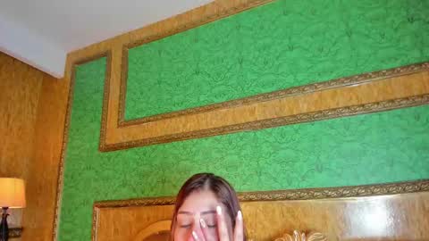 Snapshot of helenstanfordd chatting on March 24, 12:32 pm Helen or Hells online show from March 24, 12:32 pm