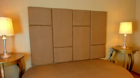 Snapshot of helenstanfordd chatting on March 30, 12:39 pm Helen or Hells online show from March 30, 12:39 pm