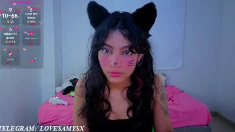 Helia Transfem and Amy online show from May 15, 2:18 am