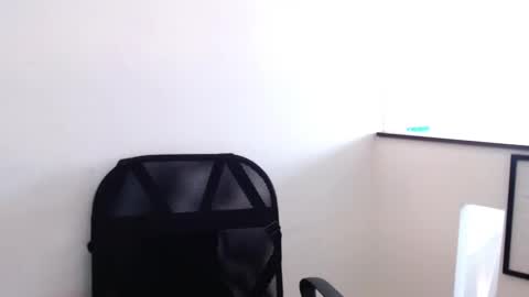 Snapshot of hell_boy66 chatting on February 15, 8:38 pm Eros online show from February 15, 8:38 pm