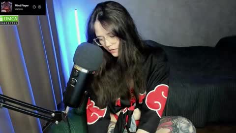 Red online show from September 26, 6:56 pm