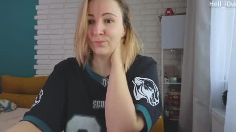 Anastasiia  online show from May 6, 1:25 am