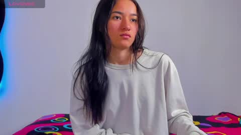 hell_s01 online show from June 7, 3:32 am