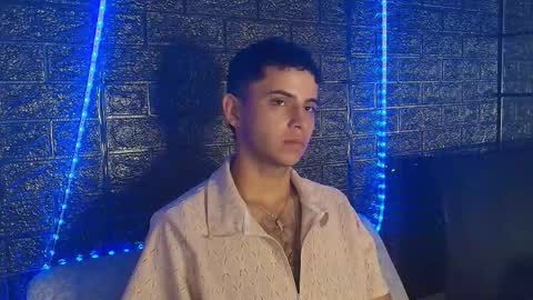 Snapshot of hellanddante_ chatting on November 13, 11:03 pm H E L L AND D A N T E online show from November 13, 11:03 pm