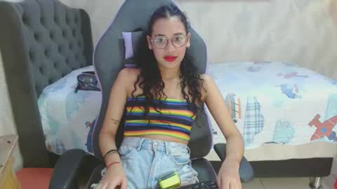 hellen_queensex online show from March 12, 10:50 pm
