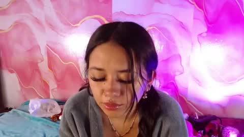 Hellen lopez online show from May 14, 9:27 am