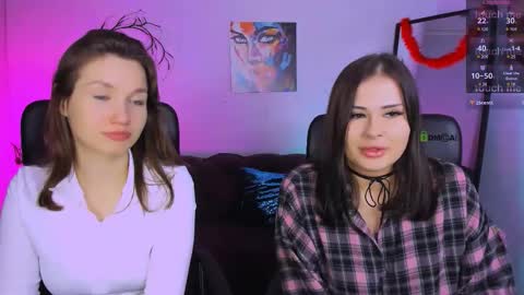 Helli online show from December 16, 8:14 pm