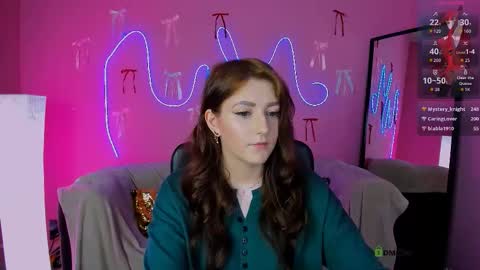 Snapshot of helli_belli chatting on March 15, 8:15 pm Helli online show from March 15, 8:15 pm