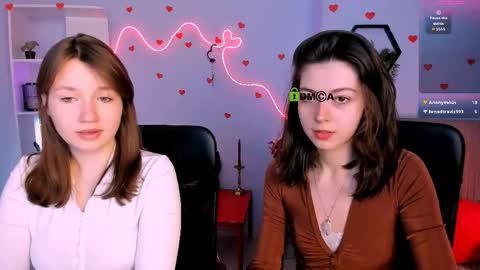 Snapshot of helli_belli chatting on March 24, 8:25 pm Helli online show from March 24, 8:25 pm