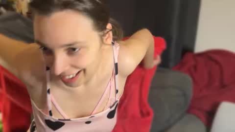 Katie 3 online show from March 22, 6:55 pm