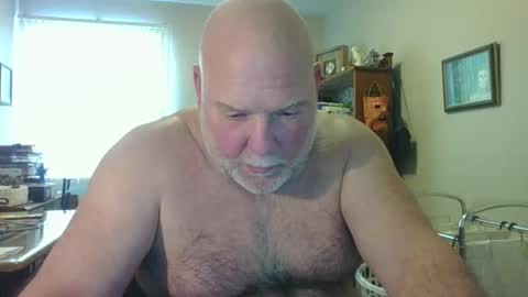 Snapshot of helloforfun111 chatting on February 5, 3:38 pm helloforfun111 online show from February 5, 3:38 pm