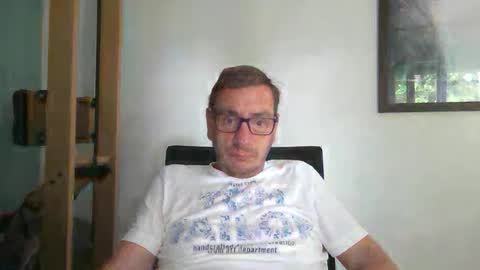 helloitsme7791 online show from June 29, 8:53 am