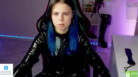 Alice online show from January 10, 2:41 pm