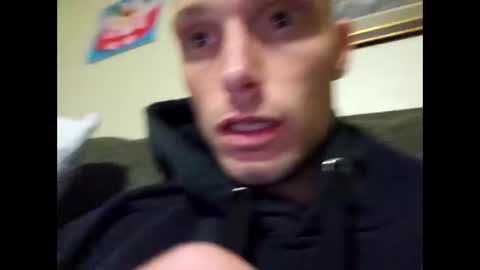 Snapshot of helloladysandgents chatting on March 2, 7:15 am helloladysandgents online show from March 2, 7:15 am