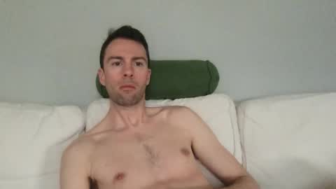 Snapshot of hellolucas69 chatting on March 10, 6:40 am Lucas online show from March 10, 6:40 am