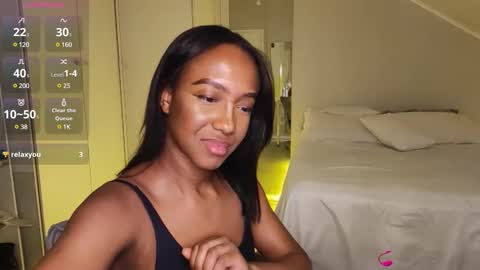 Snapshot of hellsd97 chatting on December 13, 3:38 am hellsd97 online show from December 13, 3:38 am