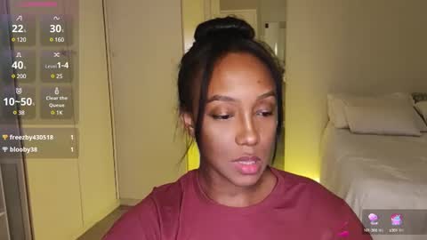 Snapshot of hellsd97 chatting on January 10, 2:04 am hellsd97 online show from January 10, 2:04 am