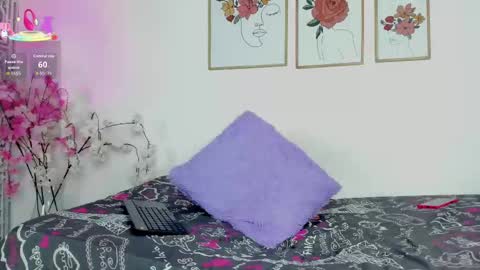 Hellzel online show from September 20, 7:04 pm