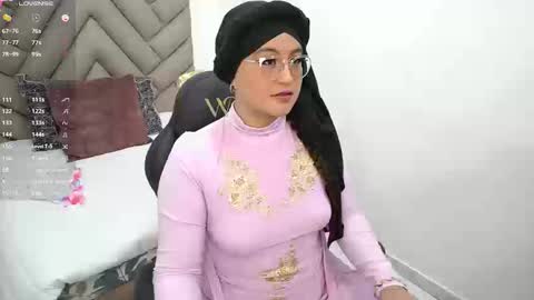 Snapshot of heluejamil chatting on September 25, 2:10 pm Zahira online show from September 25, 2:10 pm