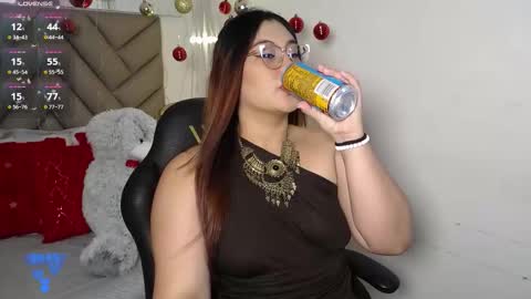 Snapshot of heluejamil chatting on December 5, 8:49 pm Zahira online show from December 5, 8:49 pm