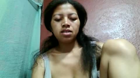 Snapshot of henitsaldy chatting on March 26, 8:03 pm henitsaldy online show from March 26, 8:03 pm