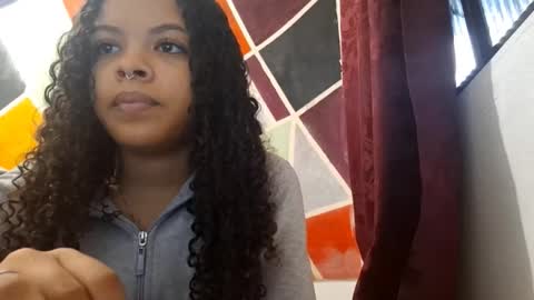 henriettadepietro online show from February 9, 12:09 pm