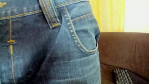 henrik_senn online show from October 10, 10:09 pm