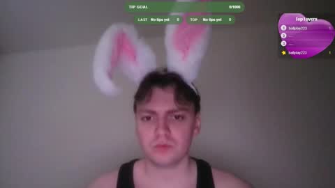 Henry online show from February 22, 6:39 pm