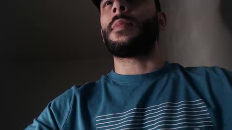 HenryAxe online show from March 5, 9:49 am