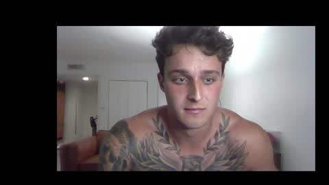 henrydesanti online show from April 13, 4:40 am