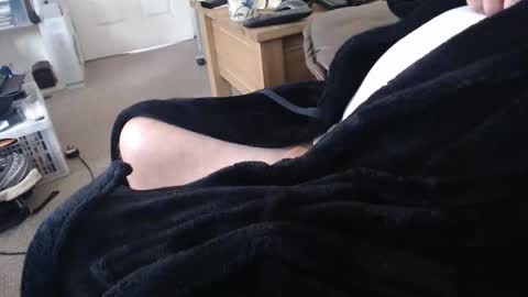 henryjxxx online show from May 6, 9:36 am